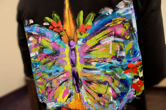 Sweat à capuche original et unique en son genre par l'artiste Nia Lewis