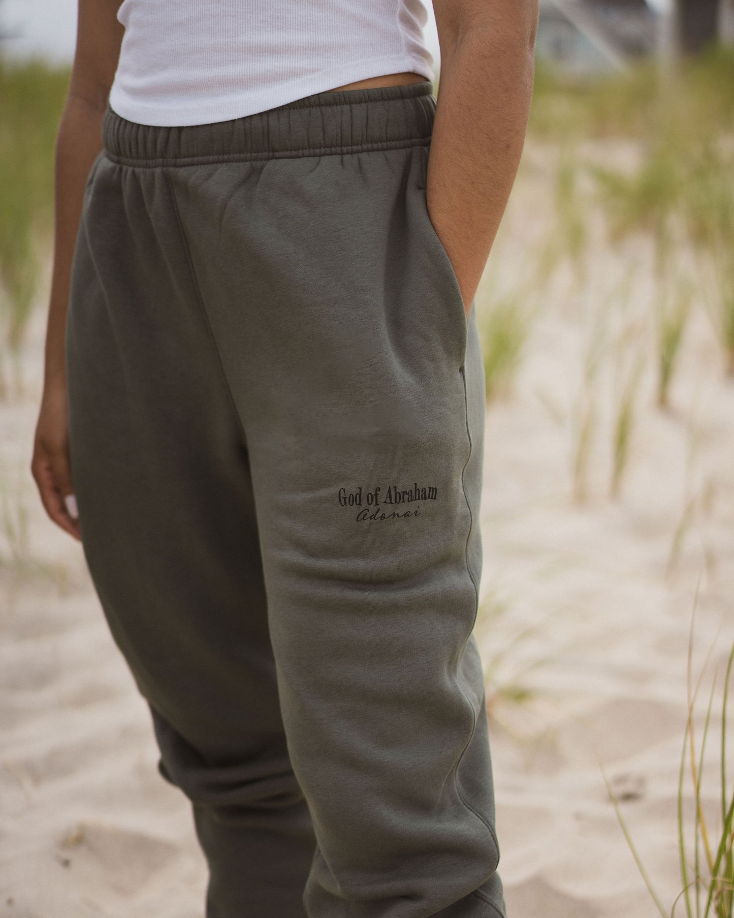 Signature Men’s Relax Track Pants