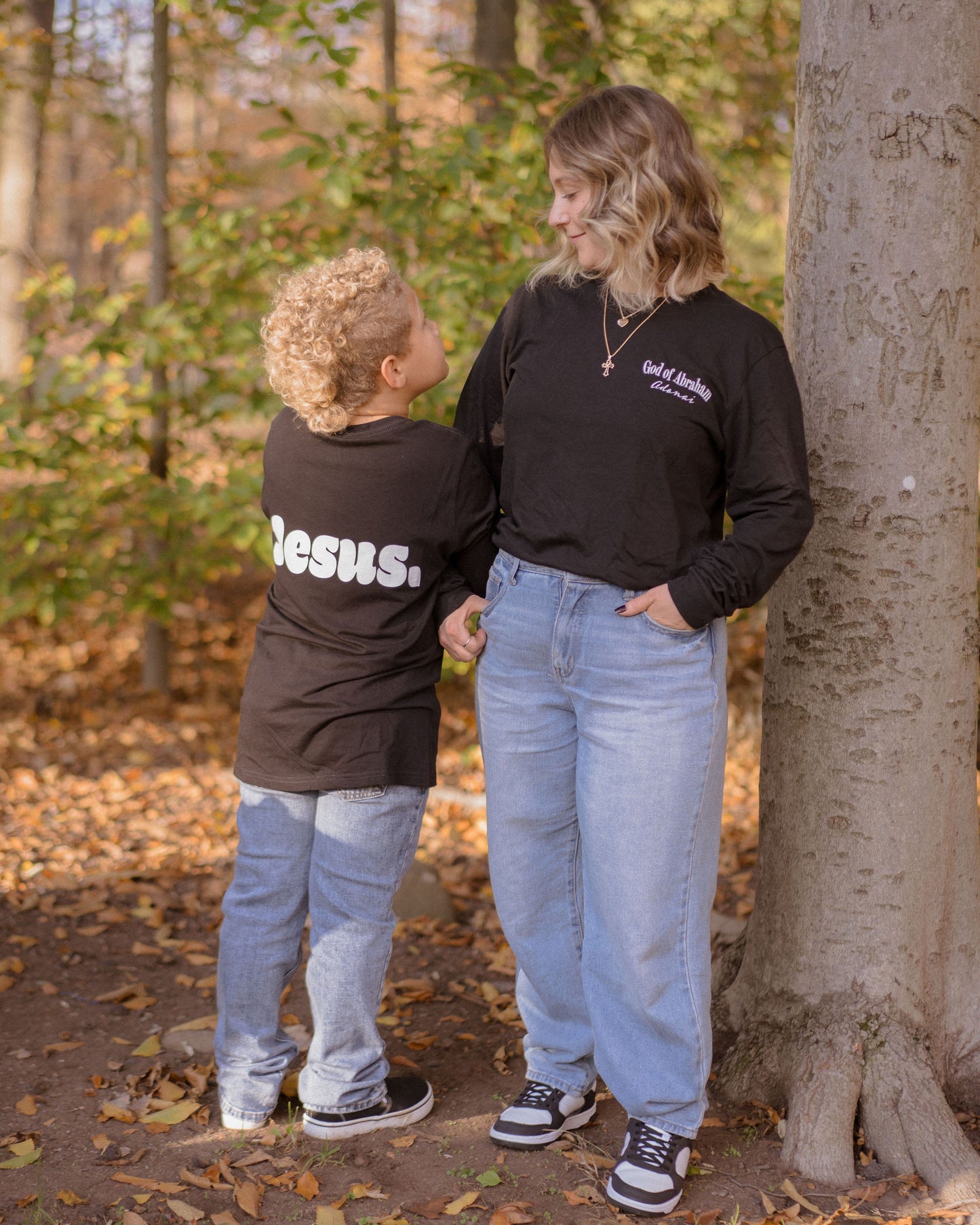 Jesus. - Organic Long Sleeve Shirt