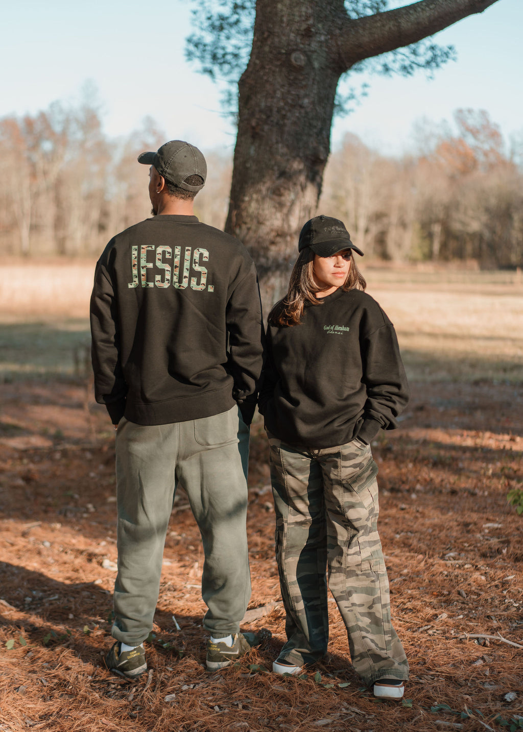 JÉSUS. - Sweat-shirt ras du cou épais à motif camouflage